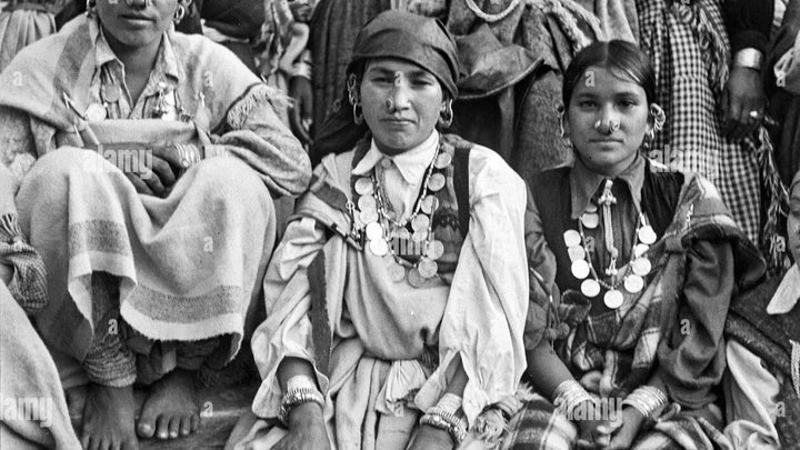 The Forgotten Drape: Women and the Legacy of the Lungi